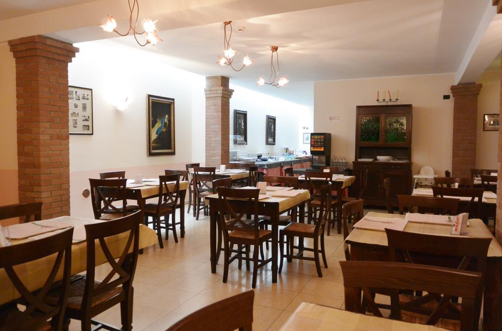 Hotel Ristorante Italia Certosa di Pavia Ngoại thất bức ảnh